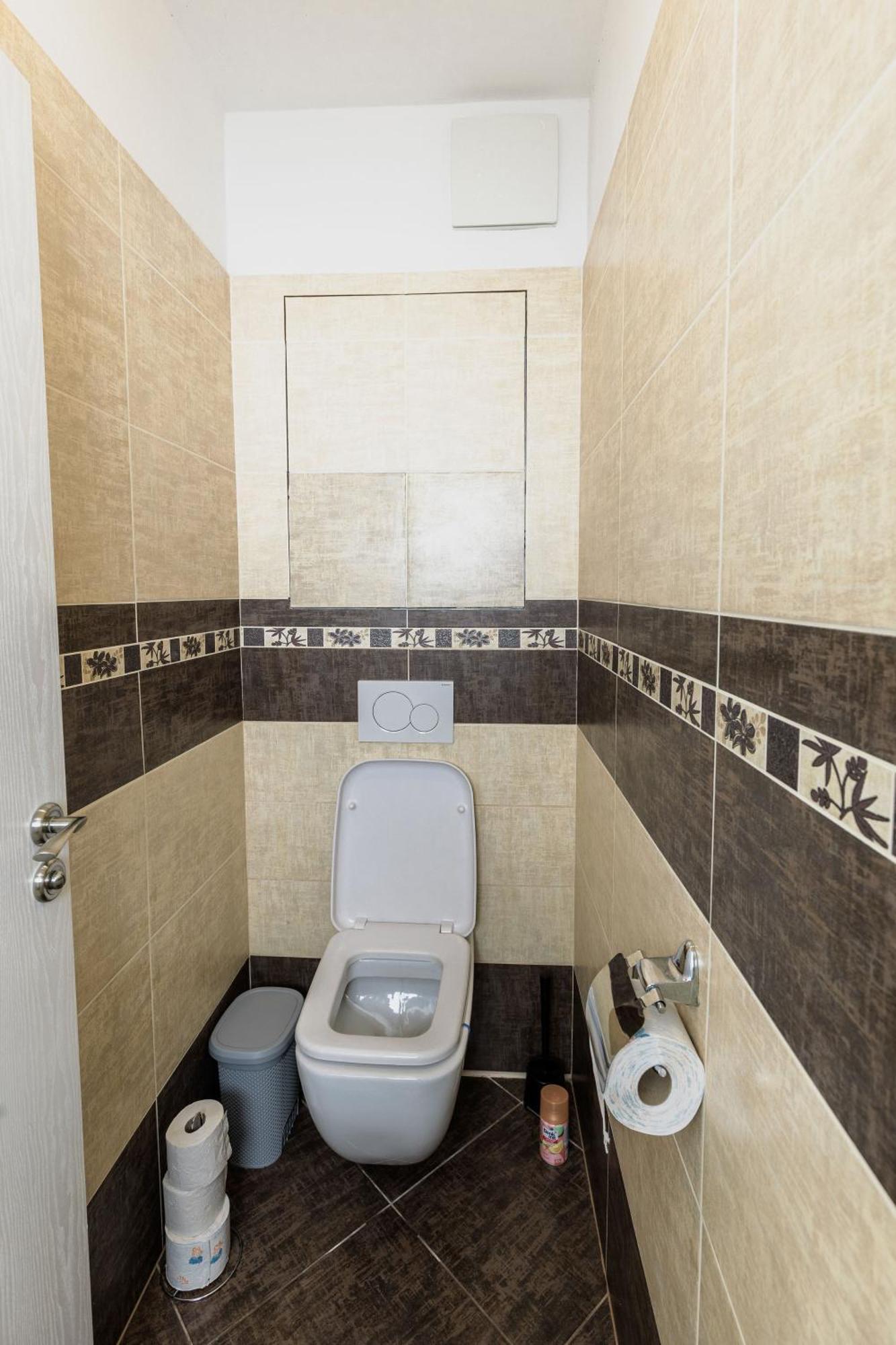 Sunny Apartment With Amazing Terrace On The 13Th Floor Near City Center Братислава Екстериор снимка